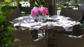 Отель Logis Hotel Le Relais de Comodoliac  Сен-Жуньян